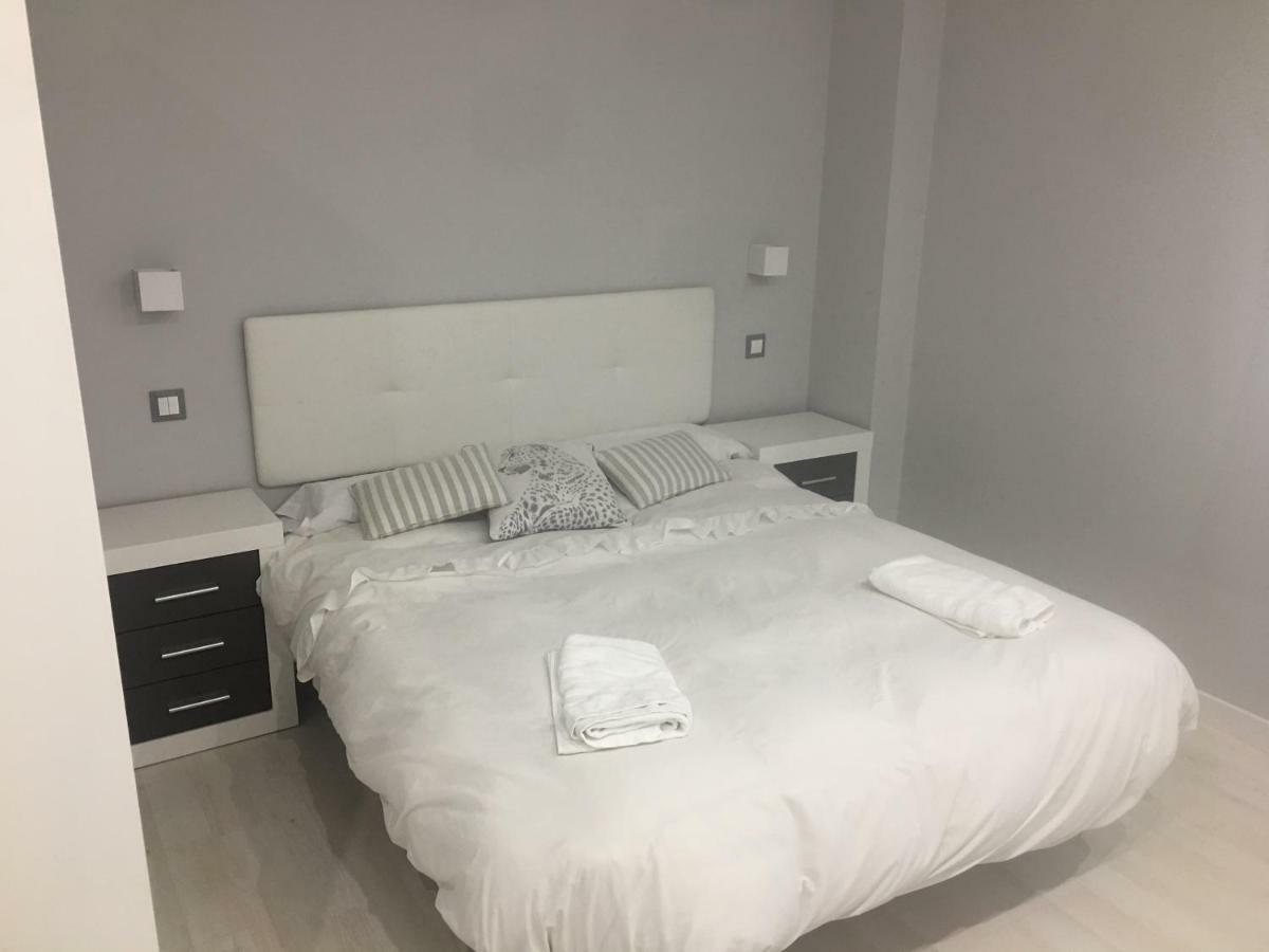 Apartamento Ausonio 2 Dormitorios 메리다 외부 사진
